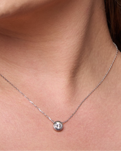 Cargar imagen en el visor de la galería, Moissanite - Collar Punto de Luz Redondo 6MM Plata 925