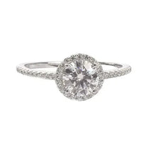 Cargar imagen en el visor de la galería, Anillo Alianza pizza moissanite 6mm de alta calidade en plata925.
Características principales:
Material: Fabricado en plata de ley 925 de alta calidad, con un lujoso baño de rodio para un brillo duradero. La plata de ley 925 es un metal ligero compuesto por un 92,5 % de plata pura. Es muy resistente y está diseñado para el uso diario. Piedras:
Moissanita: Utilizamos una variedad de moissanitas de alta calidad, seleccionadas por su belleza y durabilidad.
Tamaño de la piedra: 6mm
Hipoalergénico: Libre de
