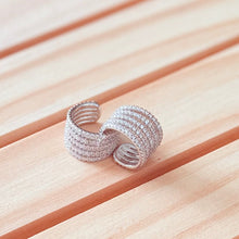 Cargar imagen en el visor de la galería, Pendiente Earcuff Líneas Plata o Dorado
