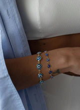 Cargar imagen en el visor de la galería, Pulsera Ojo griego resina azul
