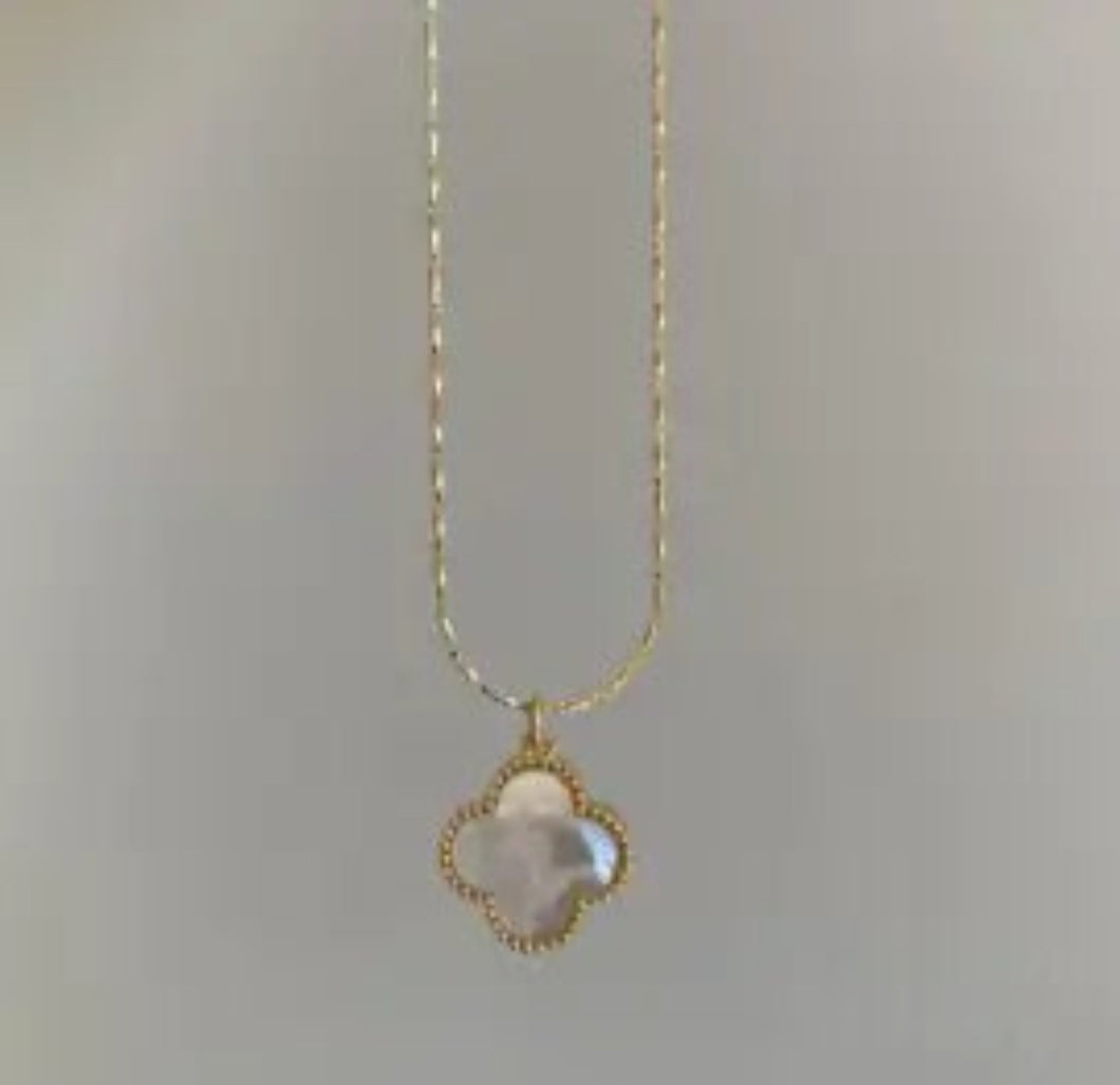 Collar Trébol bañado Oro18k