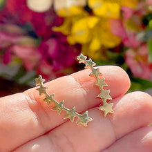 Cargar imagen en el visor de la galería, Pendiente Earcuff Estrella Oro18k
