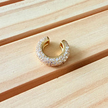 Cargar imagen en el visor de la galería, Earcuff Encaje Circonitas Dorado
