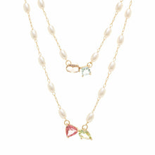 Cargar imagen en el visor de la galería, Collar Escapulario Perlas Cristales Dorado
