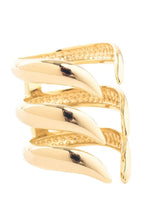 Cargar imagen en el visor de la galería, Anel spike en plata con Baño de Rodio o dorado en baño de oro 18k.

Joyas hipoalergênicas e sem niquel.

Tamanho Aro13 Brasil - 6 USA
