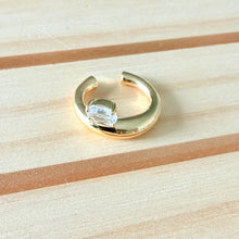 Cargar imagen en el visor de la galería, Earcuff Encaje una Circonita Dorado o Plata
