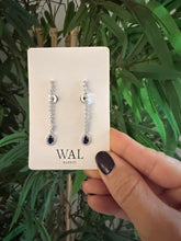 Cargar imagen en el visor de la galería, Pendiente Zafiro Circonitas Largo Plata925
