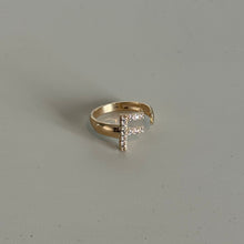 Cargar imagen en el visor de la galería, Mini Anillo Dedinho Letra
