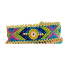 Cargar imagen en el visor de la galería, Pulseras Ojo Ajustable Macramé
