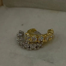 Cargar imagen en el visor de la galería, Earcuff Circonitas Dorado o Plata
