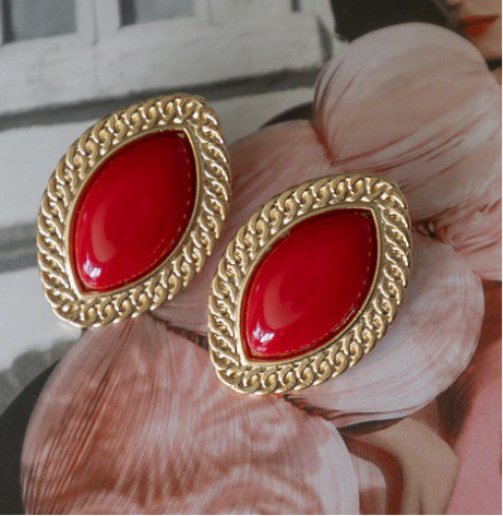 Pendiente Resina Rojo Dorado