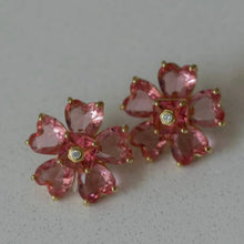 Cargar imagen en el visor de la galería, Pendiente flor rosa
