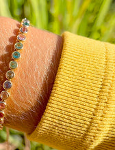 Cargar imagen en el visor de la galería, Pulsera Cristal redonda colors
