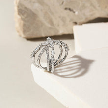Cargar imagen en el visor de la galería, Anillo Cruzado Gotas Circonitas Plata
