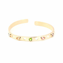 Cargar imagen en el visor de la galería, Bracelete dorado con circonitas coloridas ajustable . Mucho estilo para hacer mix con otras pulseras Wal Barros brand.

Joyas Hipoalergenicas y sin niquel.

4MM

