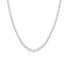 Cargar imagen en el visor de la galería, Collar riviere 2mm degrade con 3 tamaños de circonitas 4mm, 3mm y 2mm arriba, en el centro en plata 925 con baño de rodio.

2Mm en su largura con  42cm

una joya perfecta para mesclar con otras joyas.
