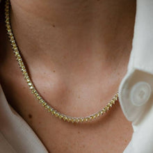 Cargar imagen en el visor de la galería, Collar Riviere citrino 3 puntos
