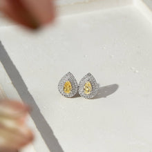 Cargar imagen en el visor de la galería, pendiente gota citrino en plata925, delicado &amp; elegante.
Joyas hipoalergenicas y sin niquel
