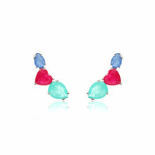 Cargar imagen en el visor de la galería, Pendiente como modelo earcuff con cristales coloridos de zafiro, turmalina y Rubí tallados en diferentes formas en plata 925baño de rodio.

Joyas sin niquel.

Garantia de 6 meses en su baño.
