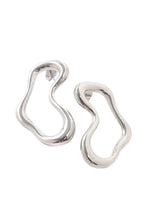 Cargar imagen en el visor de la galería, Pendiente Vazado Plata
