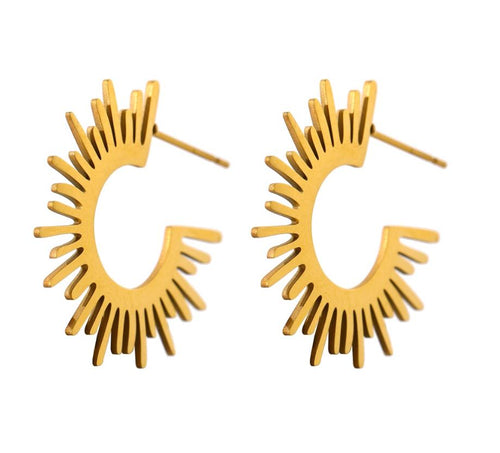 Argolla spike en acero con baño de oro18k.