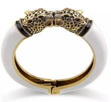 Cargar imagen en el visor de la galería, tigre leopardo blanco esmaltado con dorado
