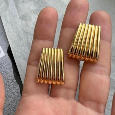 pendiente en baño de oro18k
