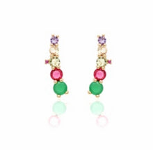 Cargar imagen en el visor de la galería, Pendiente como modelo earcuff com cristais coloridos em banho de ouro 18k
