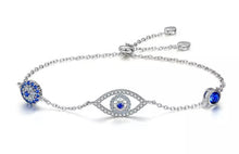 Cargar imagen en el visor de la galería, Pulsera Ojo griego en plata 925 con circonitas.
